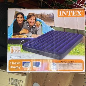 Brand new intex air mattress with FREE air pump!